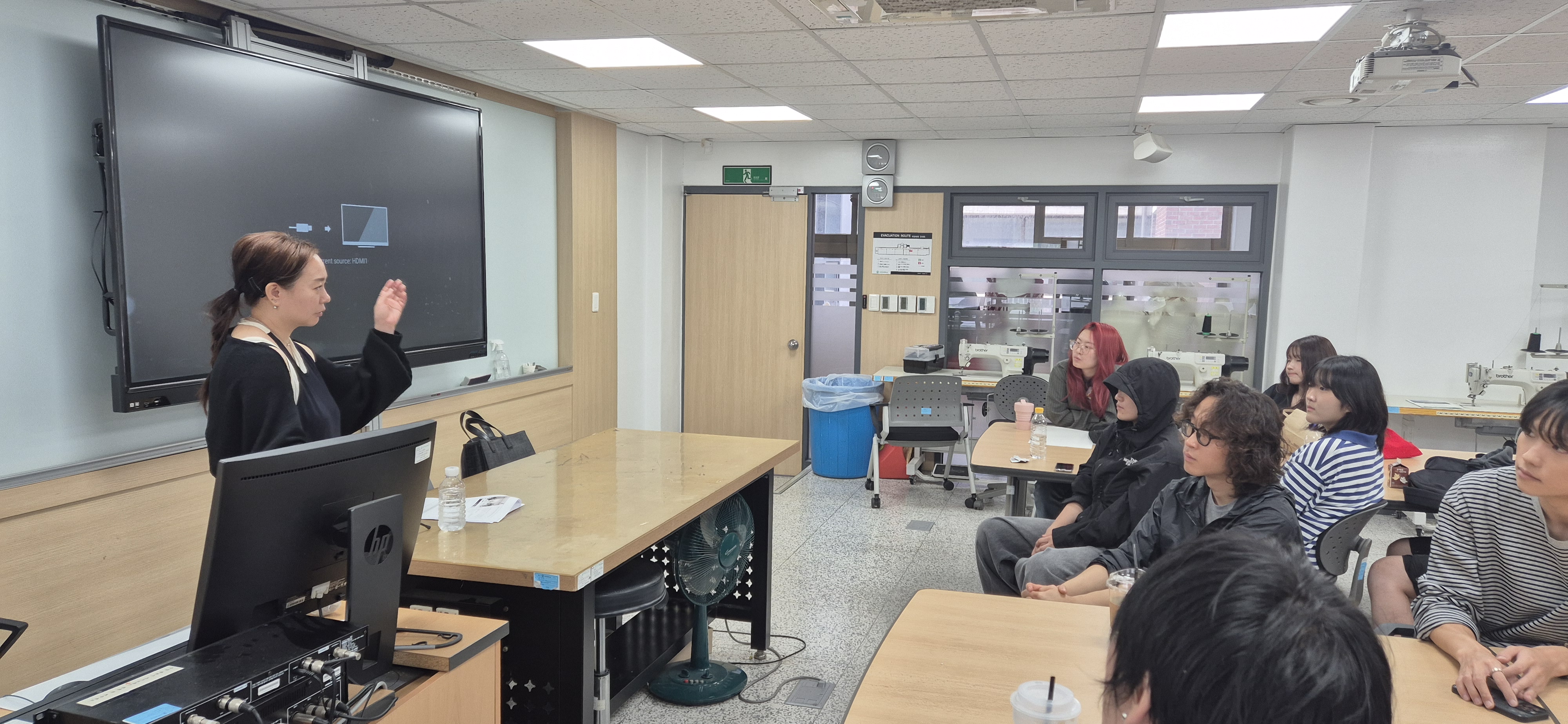 12무니어스 김윤희디자이너 특강