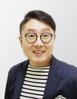 강성욱 교수